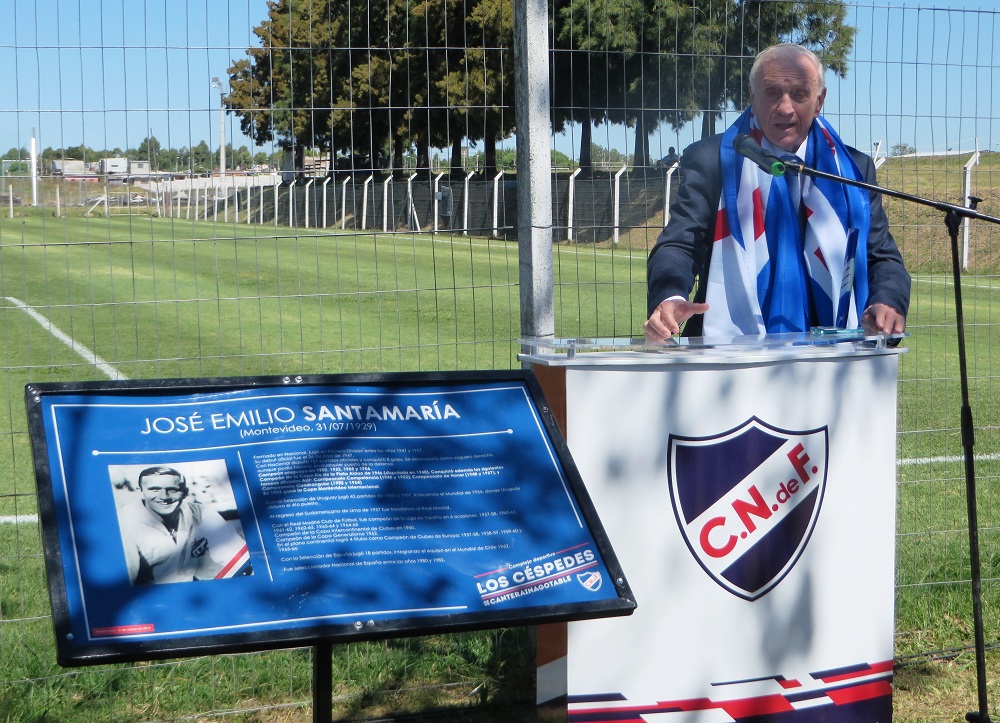 Inauguración cancha José Emilio Santamaría
